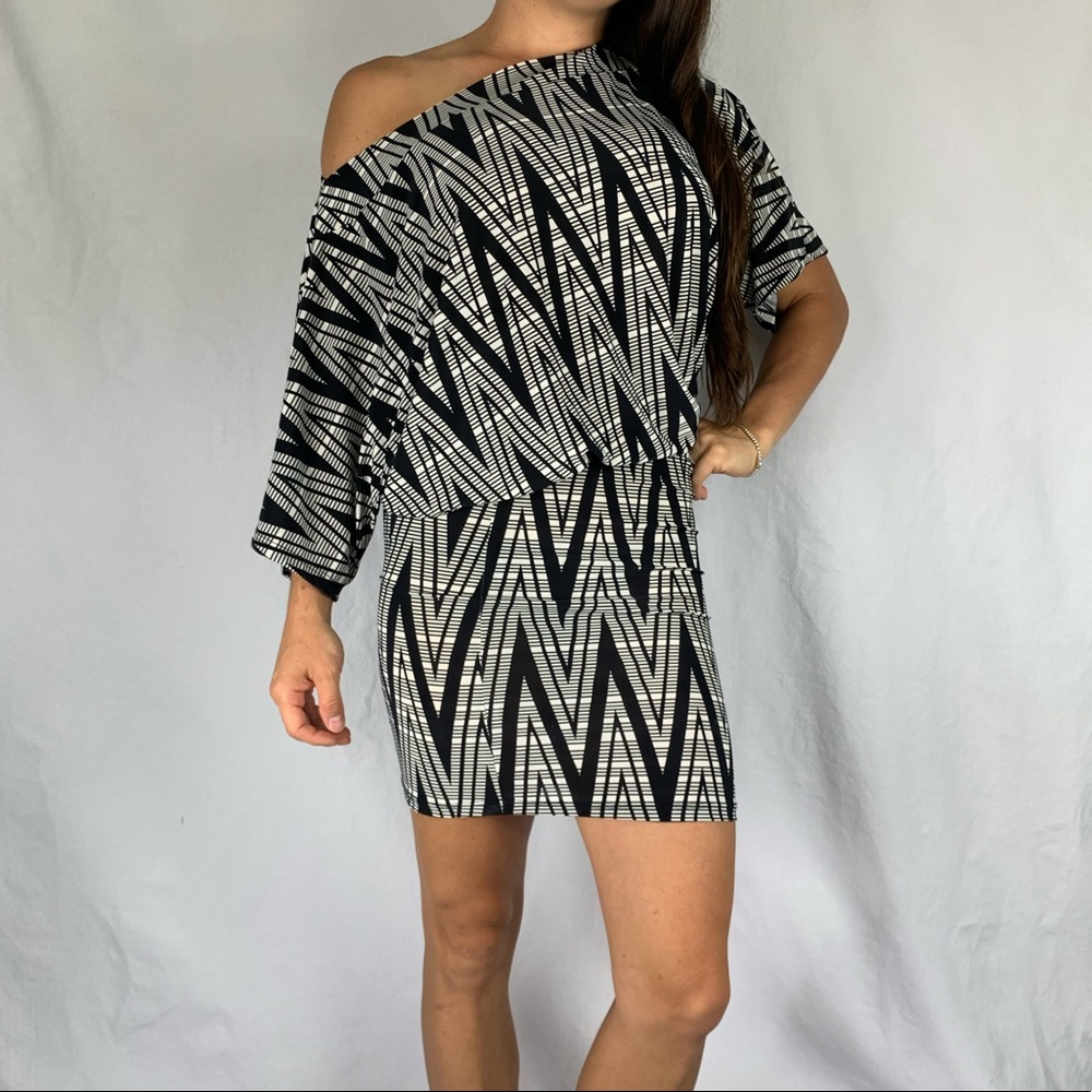 American Twist Geometric dress